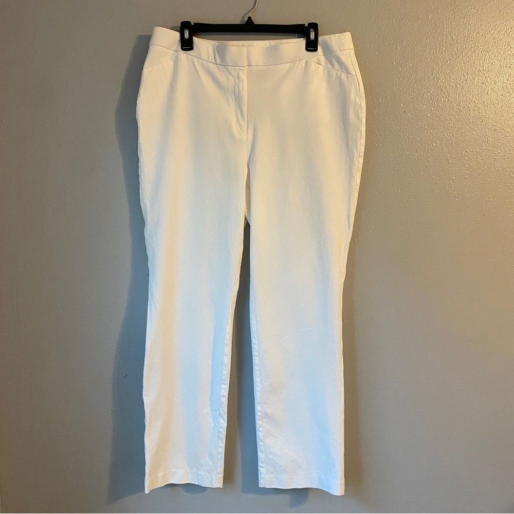 Chico’s White Pants Chico size 2.5R/14